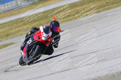 media/Apr-23-2022-Fastrack Riders (Sat) [[cb2d6ae73d]]/LEVEL 4/1PM TURN 6 OUTSIDE/